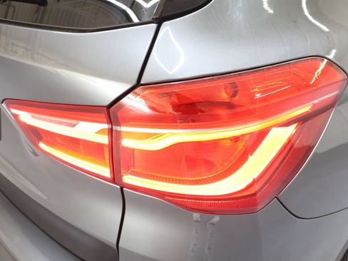 Used 2019 BMW X1 xDrive28i w/ Convenience Package AWD/4WD image 33