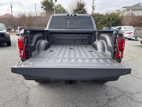 New 2026 RAM 2500 Big Horn AWD/4WD image 21