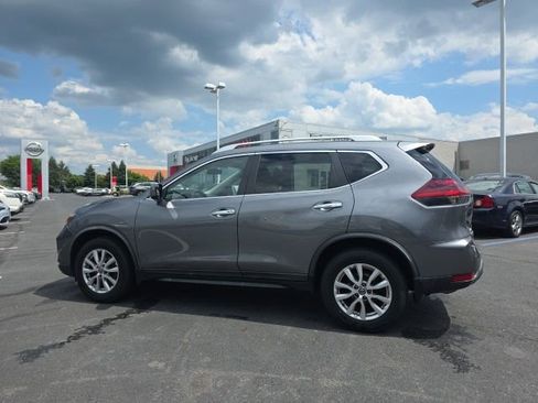 Certified 2018 Nissan Rogue SV AWD/4WD image 8
