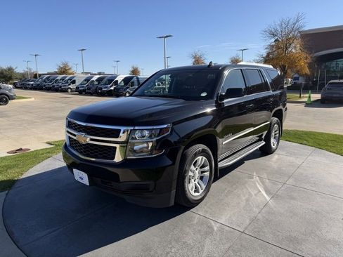 Used 2019 Chevrolet Tahoe LT image 3