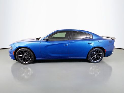 Used 2021 Dodge Charger SXT w/ Blacktop Package image 6