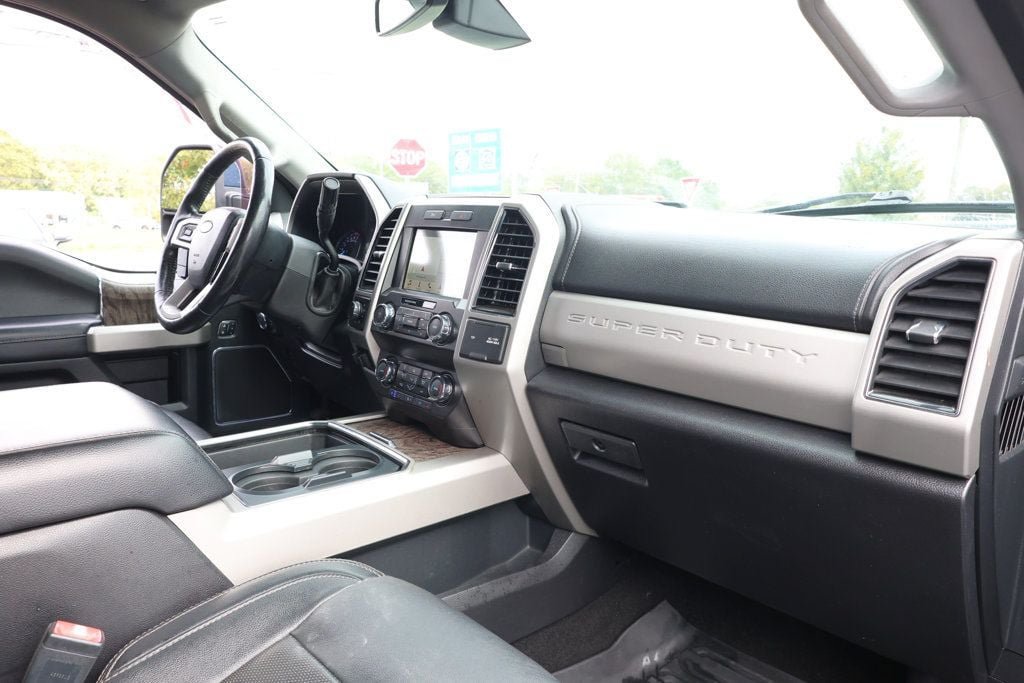 Used 2019 Ford F250 4x4 Crew Cab Super Duty image 23
