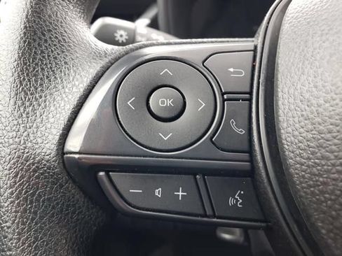 Used 2026 Toyota Corolla LE FWD image 25