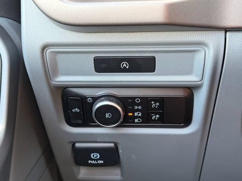 Used 2025 Ford F150 XLT w/ Equipment Group 301A Standard RWD image 25