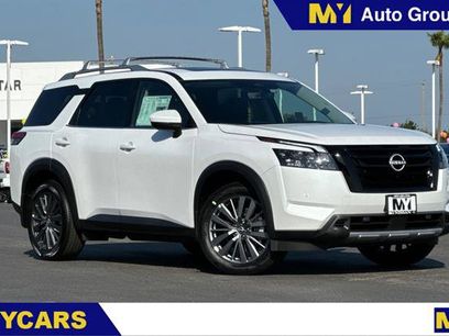 New 2025 Nissan Pathfinder SL