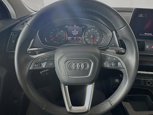 Used 2023 Audi Q5 2.0T Premium w/ Convenience Package image 19