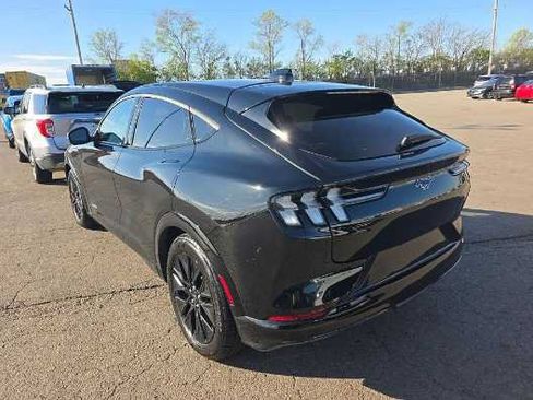 Used 2025 Ford Mustang Mach-E Premium w/ Sport Appearance Package AWD/4WD image 4