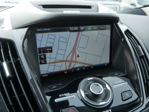 Used 2015 Ford Escape Titanium image 28