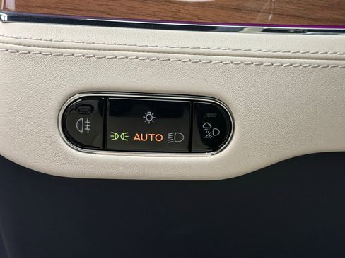 New 2026 Bentley Continental GTC image 32