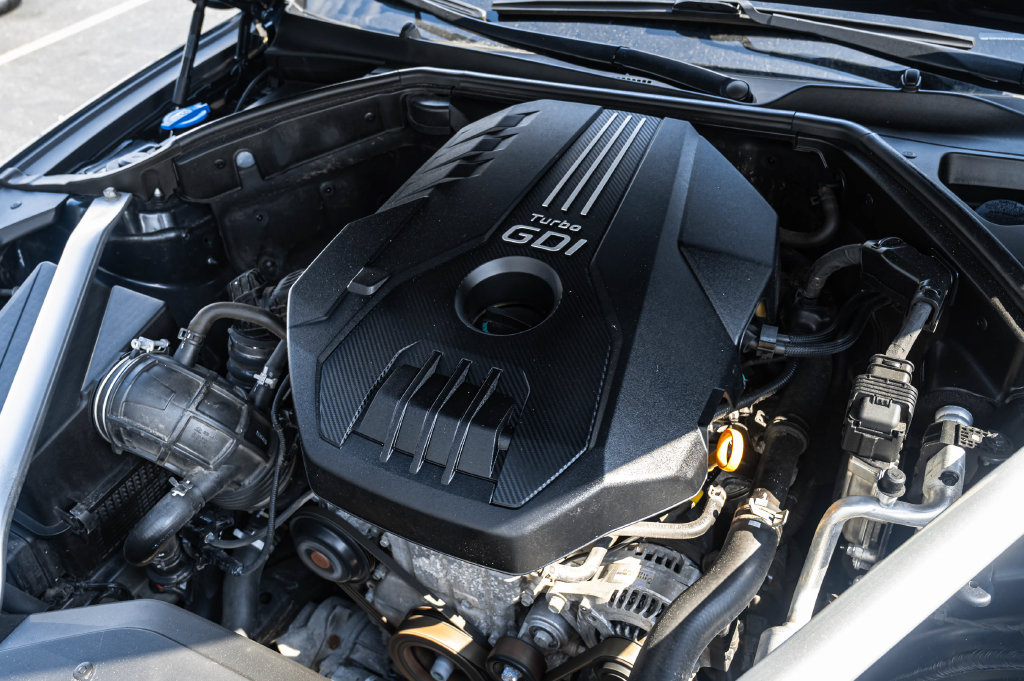 Used 2023 Genesis G70 2.0T AWD/4WD image 30