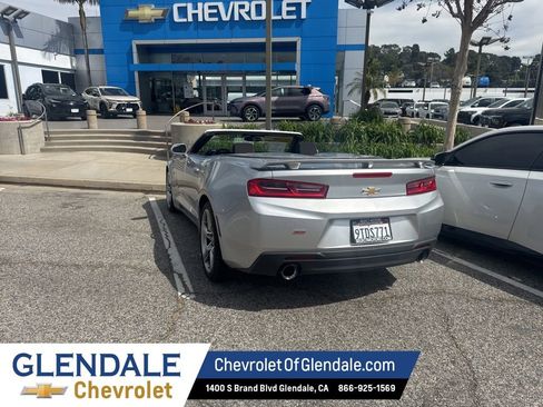 Used 2017 Chevrolet Camaro SS image 4