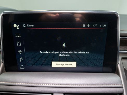 Used 2023 GMC Yukon AT4 w/ Technology Package image 21