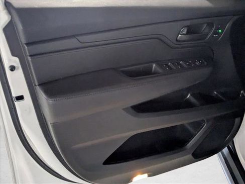 Used 2024 Honda Odyssey EX-L image 9