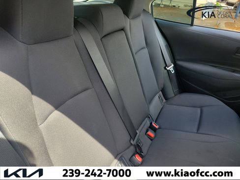 Used 2024 Toyota Corolla LE FWD image 11