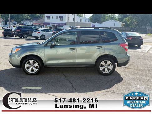 Used 2016 Subaru Forester 2.5i Premium AWD/4WD image 5