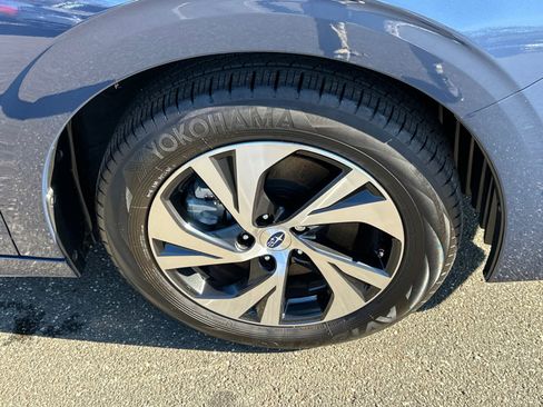 Certified 2025 Subaru Legacy Premium image 7