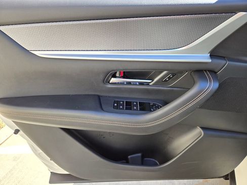 Certified 2025 MAZDA CX-70 Plug-In Hybrid w/ Premium Pkg image 23