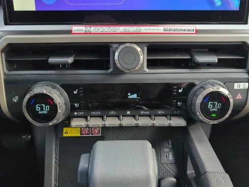 New 2025 Toyota Tacoma TRD Off-Road image 18