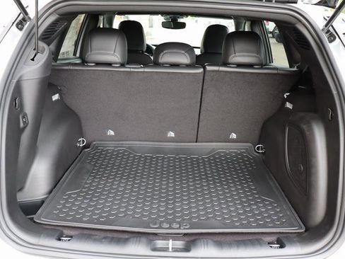 New 2025 Jeep Compass Latitude w/ Sun & Sound Group image 35