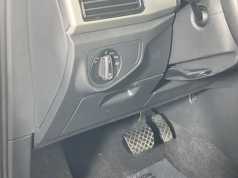 Used 2022 Volkswagen Atlas SE AWD/4WD image 10