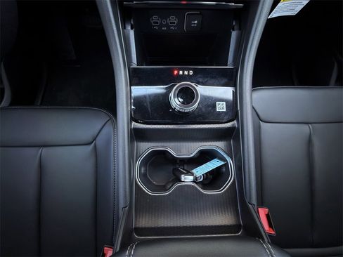 New 2025 Jeep Grand Cherokee Limited w/ Black Appearance Package image 17