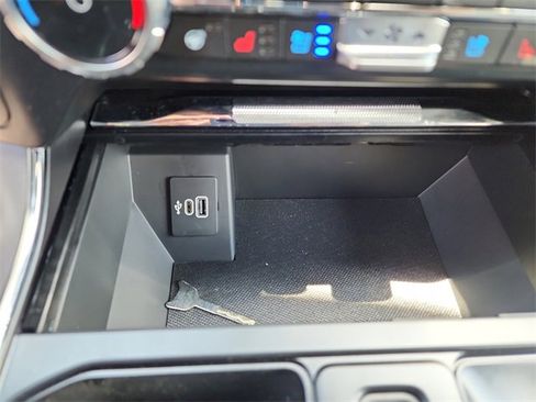 New 2025 Ford F150 Lariat w/ Equipment Group 501A Mid image 21