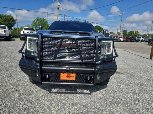 Used 2023 GMC Sierra 2500 Denali w/ Denali Ultimate Package AWD/4WD image 2