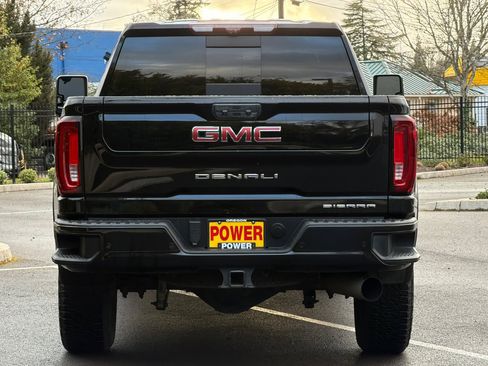Used 2022 GMC Sierra 3500 Denali w/ Denali Ultimate Package image 5