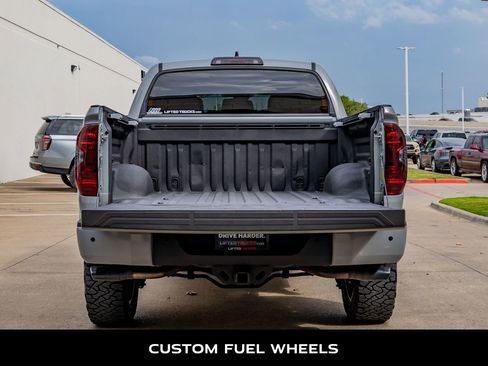 Used 2020 Toyota Tundra Limited w/ Limited Premium Package image 8