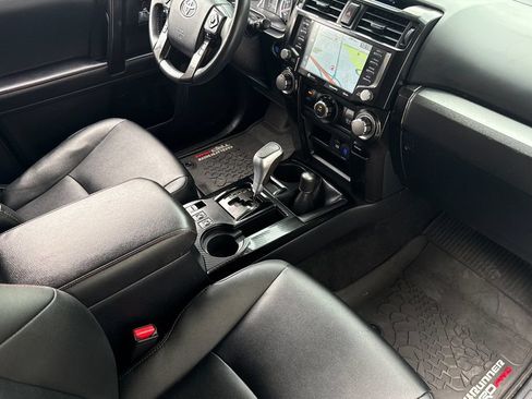Used 2021 Toyota 4Runner TRD Off-Road Premium AWD/4WD image 16