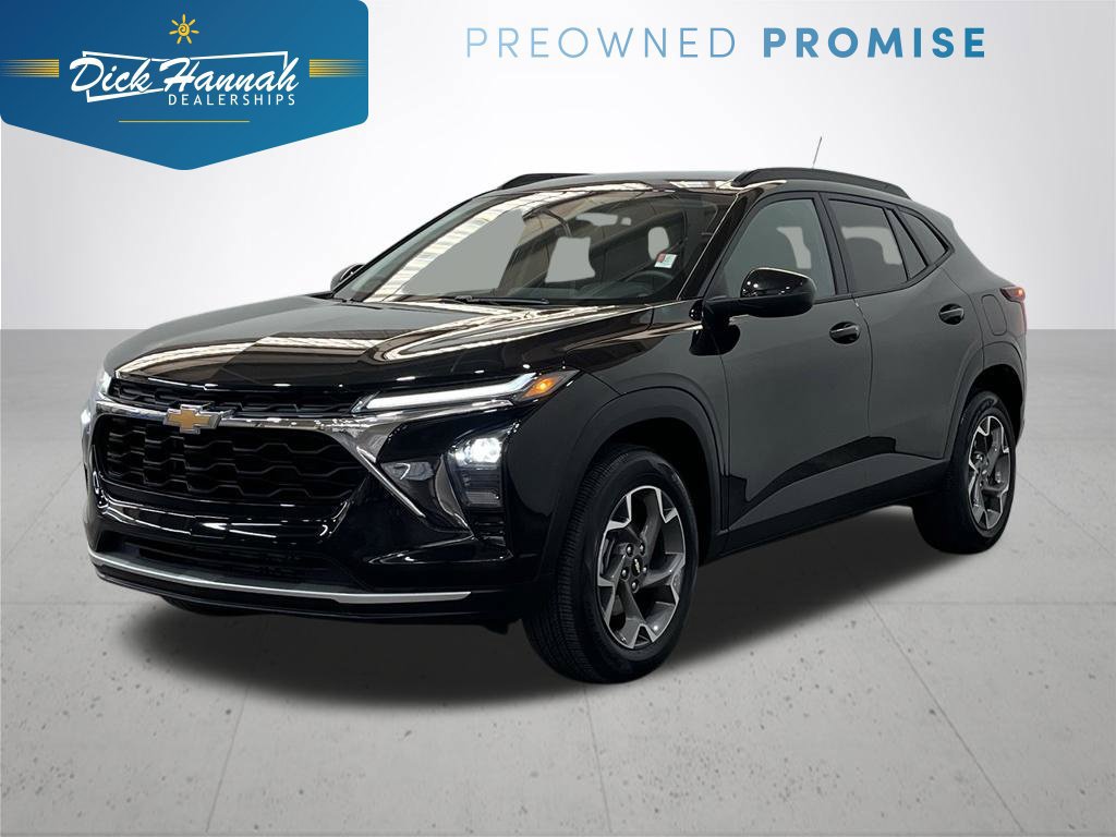 Certified 2025 Chevrolet Trax LT w/ LT Convenience Package FWD image 1