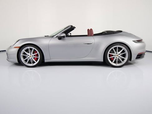 Certified 2024 Porsche 911 Carrera S image 2