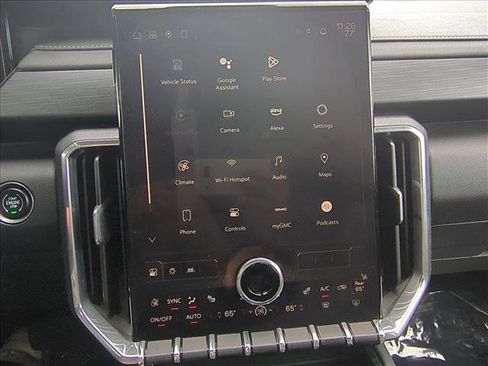 Used 2024 GMC Acadia Elevation image 15