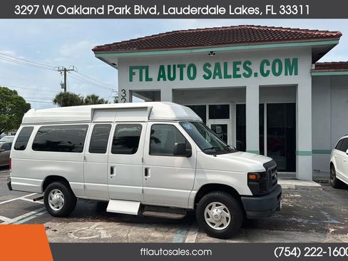 Used 2013 Ford E-250 and Econoline 250 Extended w/ PWR Group RWD image 4
