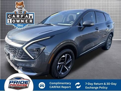 Certified 2024 Kia Sportage LX image 1