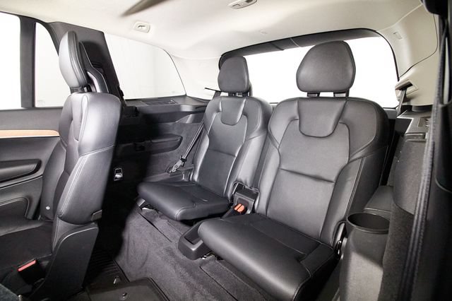 Certified 2024 Volvo XC90 T8 Plus w/ Protection Package Premier AWD/4WD image 24