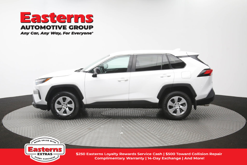 Used 2023 Toyota RAV4 LE AWD/4WD image 60