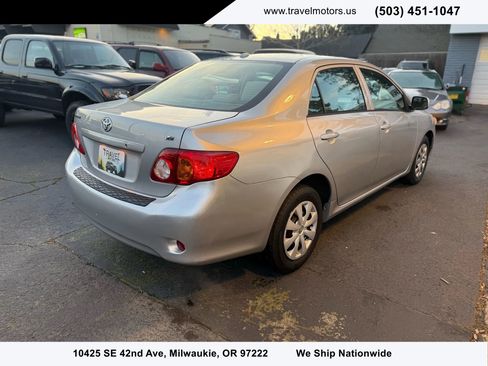 Used 2010 Toyota Corolla LE image 4