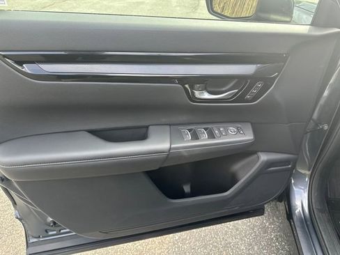 Used 2023 Honda CR-V EX-L image 10