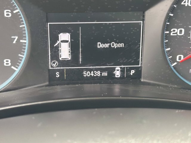 Used 2018 Chevrolet Equinox LT FWD image 32