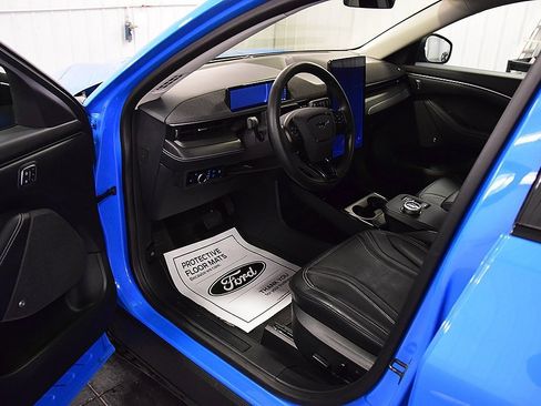 Used 2024 Ford Mustang Mach-E Premium image 16