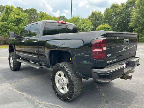 Used 2019 Chevrolet Silverado 2500 LTZ w/ Duramax Plus Package AWD/4WD image 18