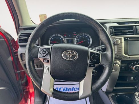 Used 2017 Toyota 4Runner SR5 Premium AWD/4WD image 12