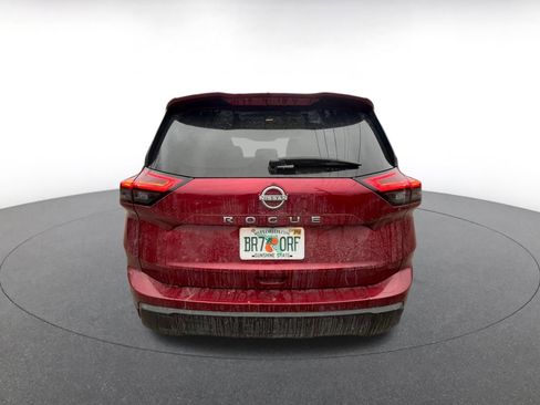Used 2025 Nissan Rogue SV FWD image 6