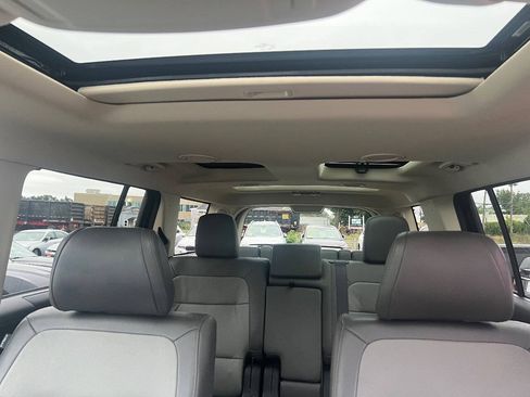 Used 2018 Ford Flex Limited w/ Equipment Group 303A AWD/4WD image 36