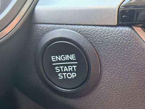 Used 2025 Ford Escape Active FWD image 17