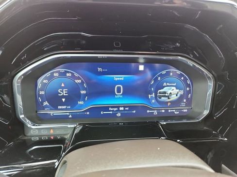 Certified 2022 Chevrolet Silverado 1500 LT Trail Boss w/ Convenience Package II image 11