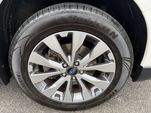 Used 2017 Subaru Outback 2.5i Touring w/ Popular Package #5A image 21