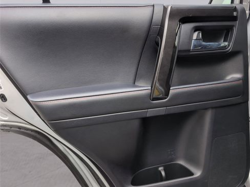 Used 2024 Toyota 4Runner TRD Off-Road image 29