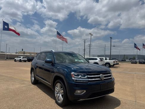 Used 2020 Volkswagen Atlas SEL FWD image 1